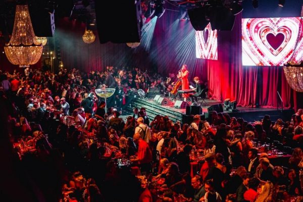 DPG Media kroonluchters