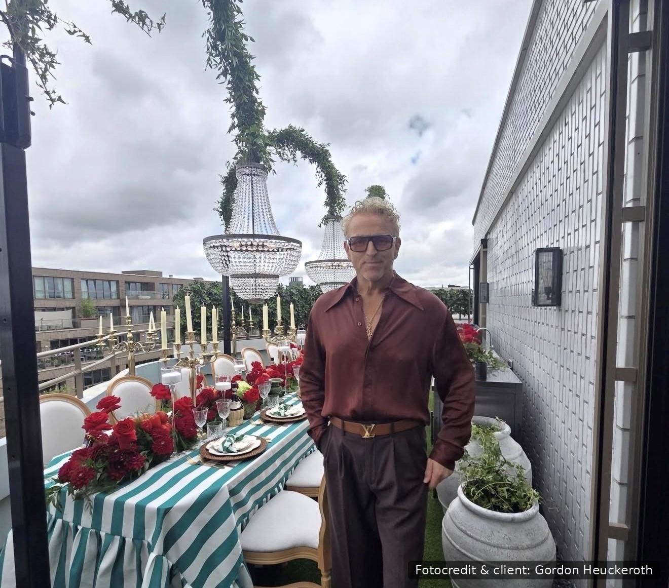 Kroonluchters huren privédiner Gordon — La Bella Vita op dakterras in Amsterdam